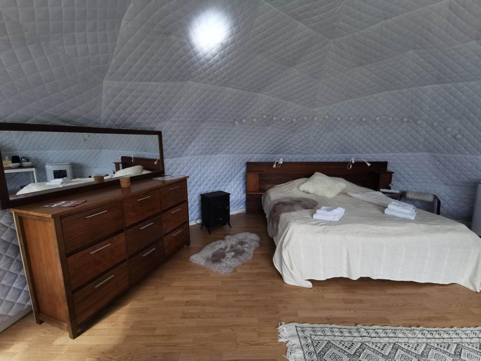 Готель Glamping Julared Мулшьо Номер фото